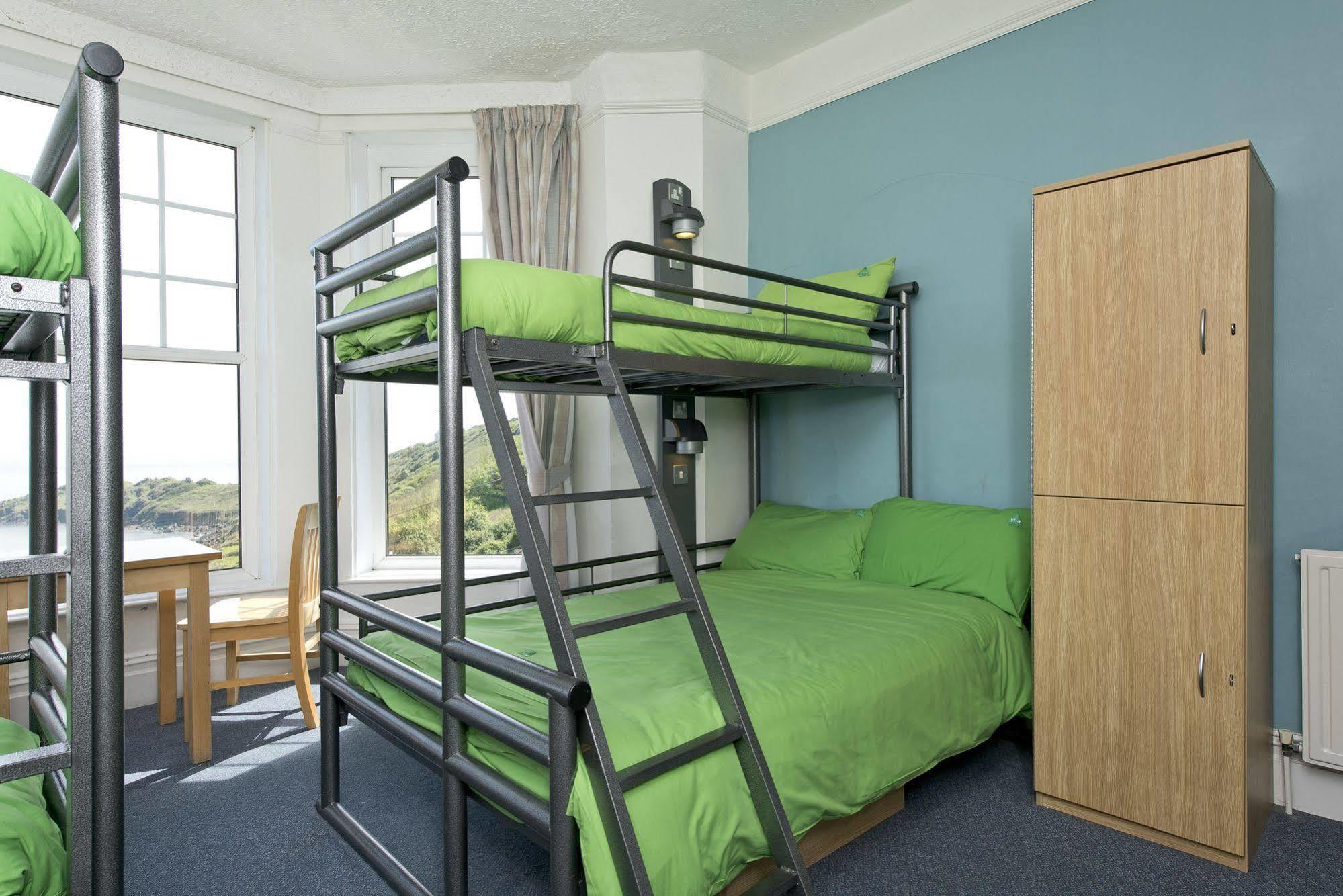 Yha Coverack Exterior photo